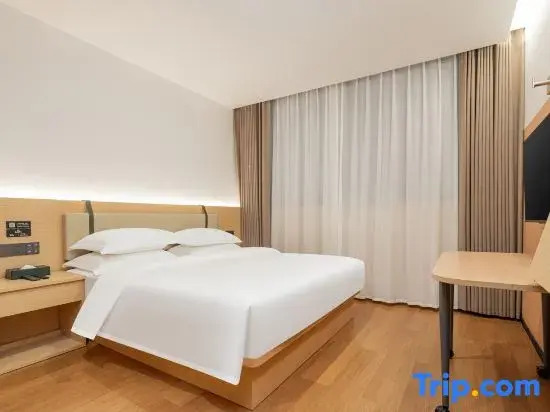 Yichang Youth Cabin · Apartment Hotel