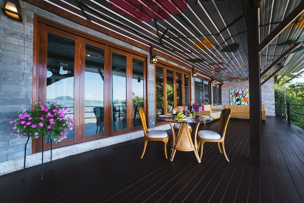 Rawai View Beachfront