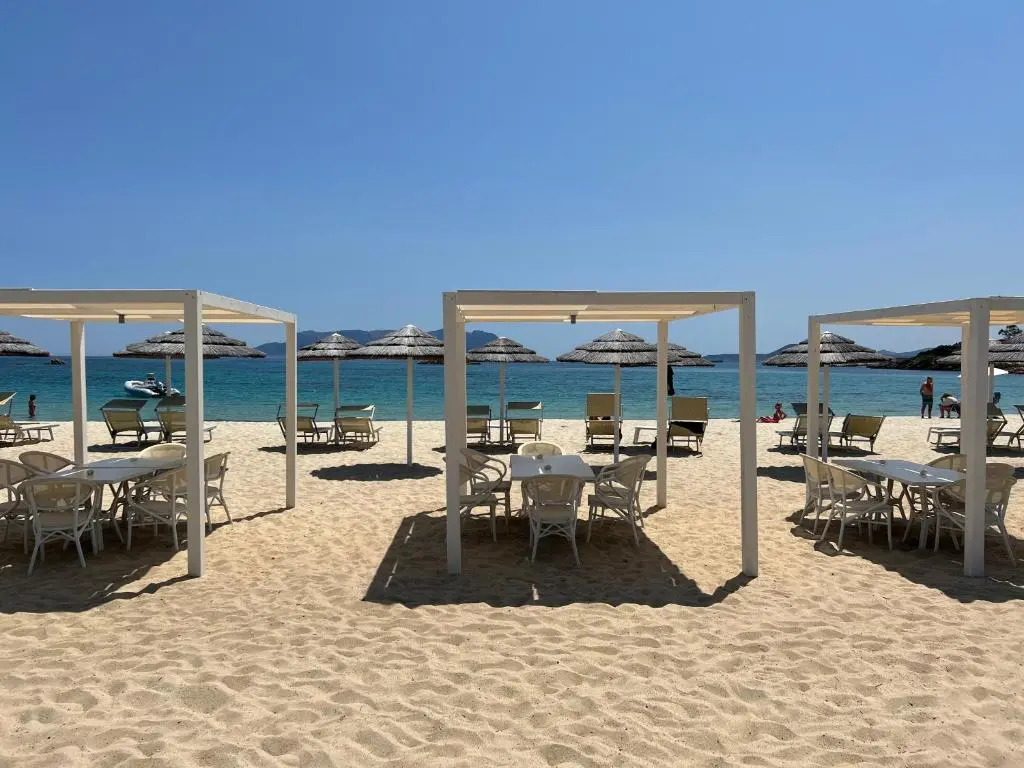 Residence Sherden, Appartamento Spiaggia Bianca