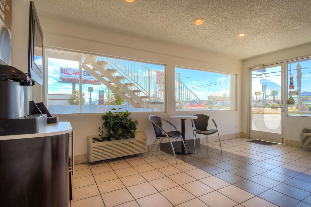 Motel 6 Las Vegas, NV - Boulder Highway