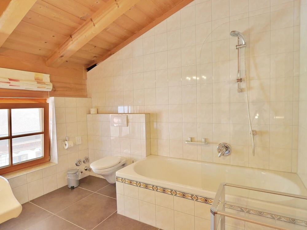 Spacious Apartment With Mountain View in Brixen im Thale