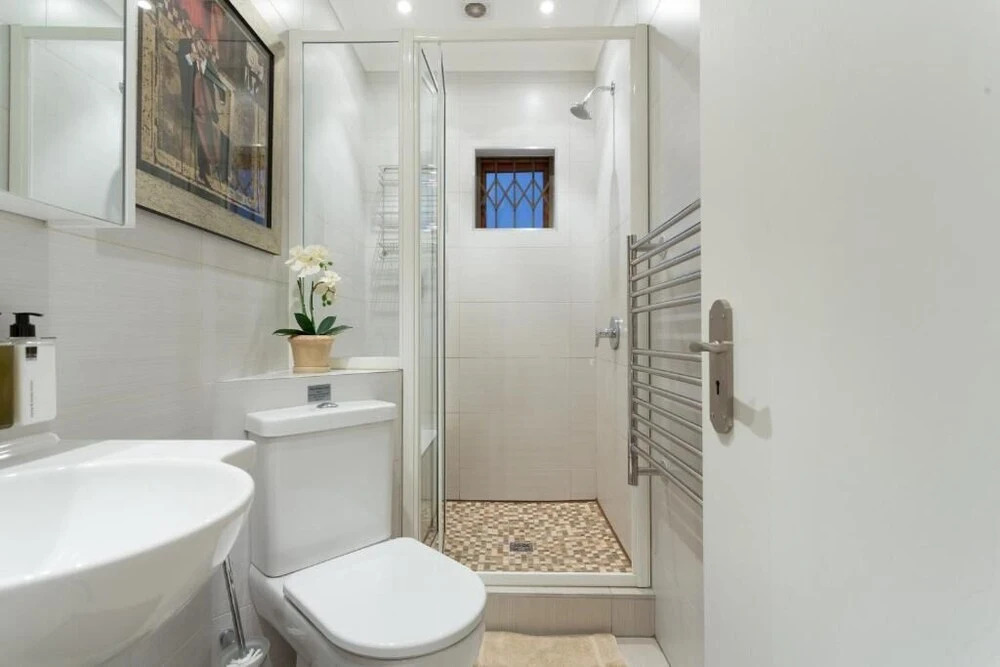 Avemore Mareba Court No 9- with backup power