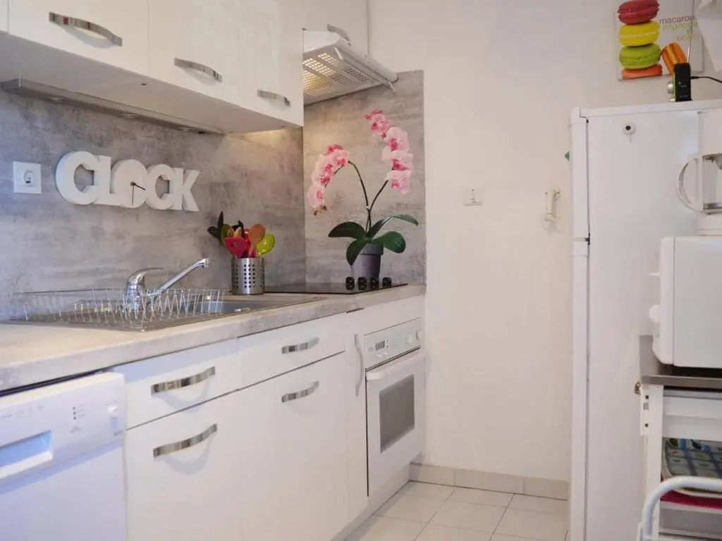Maison Le Lavandou, 3 pièces, 6 personnes - FR-1-251-20