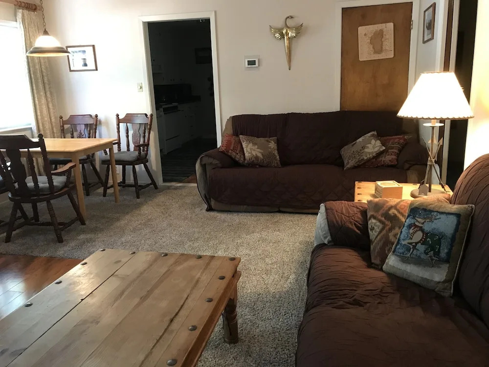 3720RW The Ruby Getaway - 1 Br Home