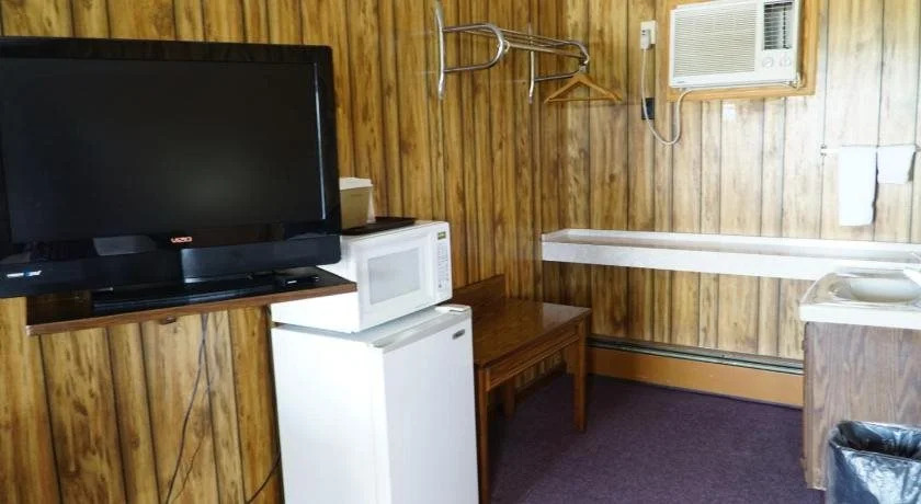 Knob Hill Motor Lodge