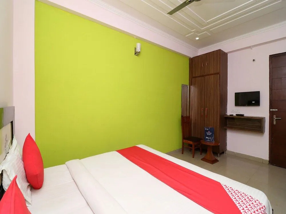 OYO 23412 Horizon Residency