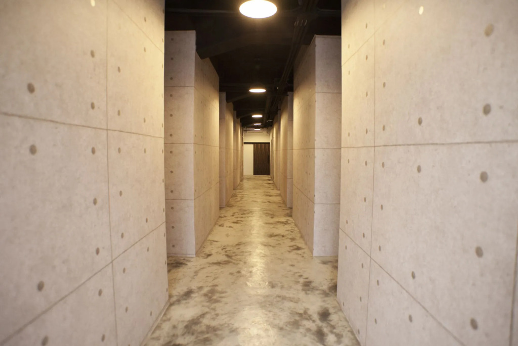 Lucky One Hostel