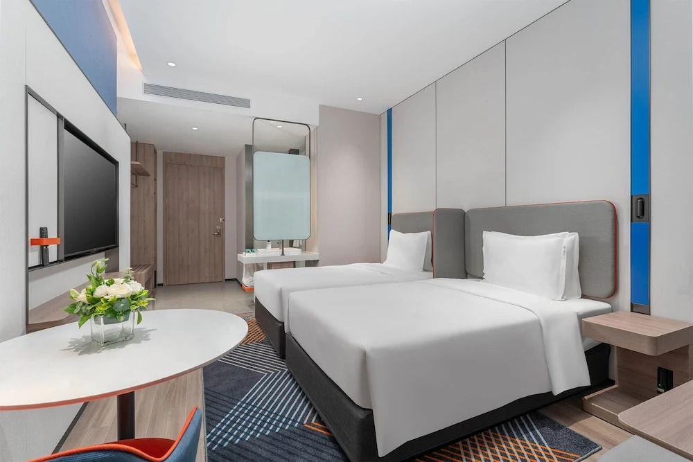 Holiday Inn Express Yinchuan Yuehai