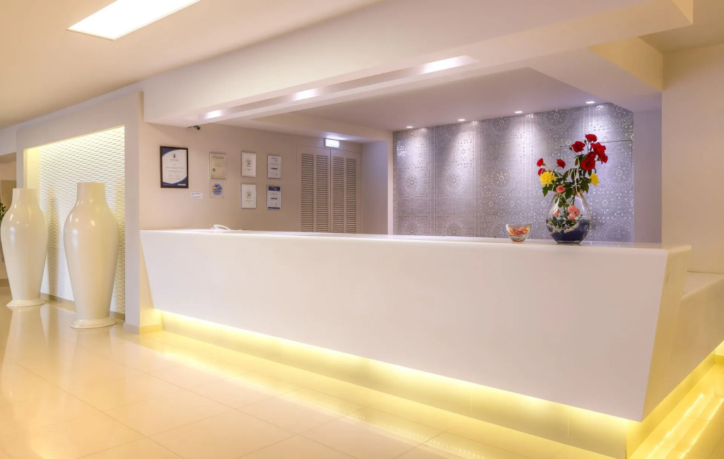 The Aeolos Beach Hotel