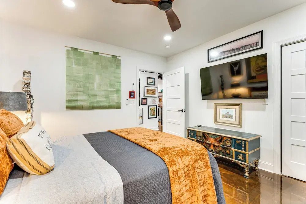 'arboco' Downtown Murphy House w/ Courtyard!