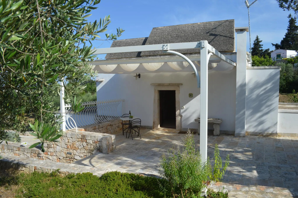 Romantic apartment w/ terrace in the Itria Valley