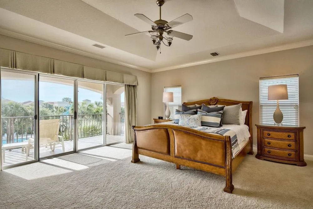 Casa de Fiesta 5 Bedroom Holiday Home by Five Star Properties