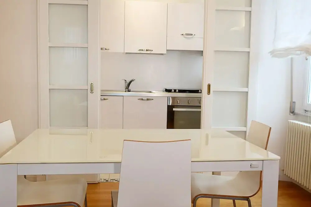 N12 Design Accomodation Alpha