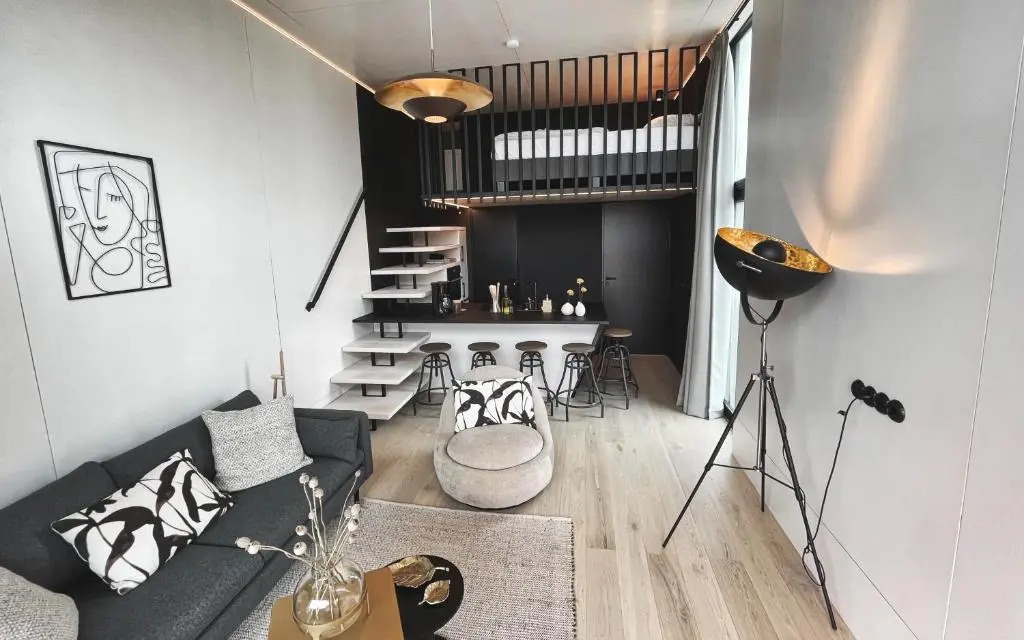 Basecamp Tiny House Eco-resort IJmuiden