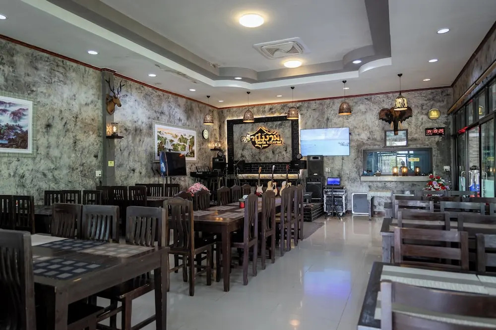 Buengngarm Resort