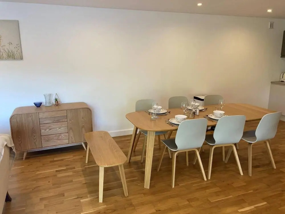 Countryside Annex- Sleeps 2, Free Parking & Garden