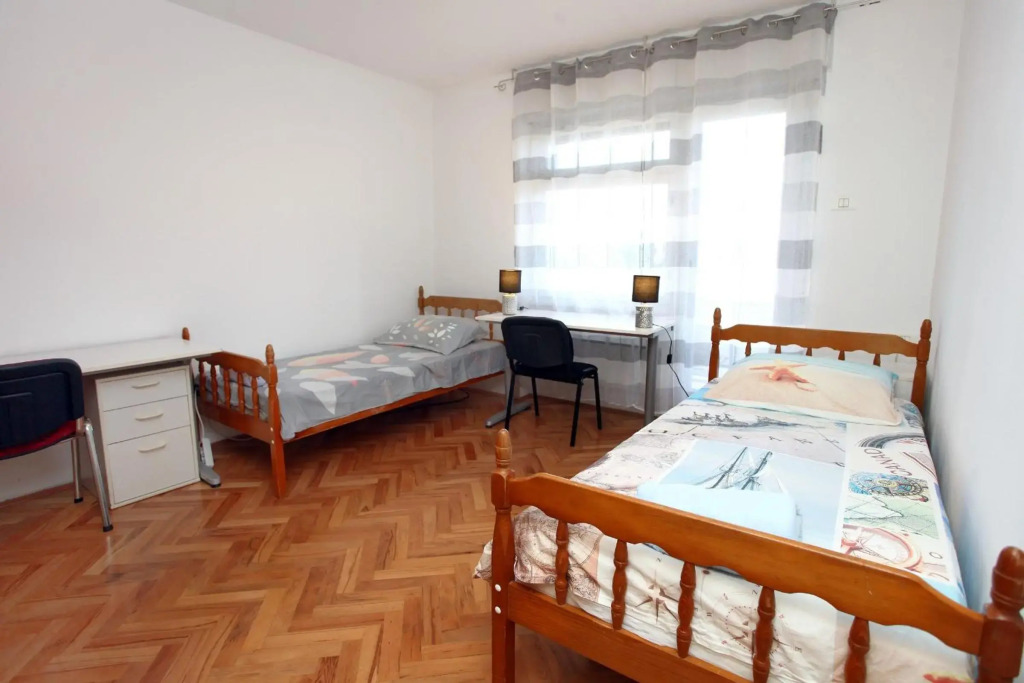 Apartment CVETKO
