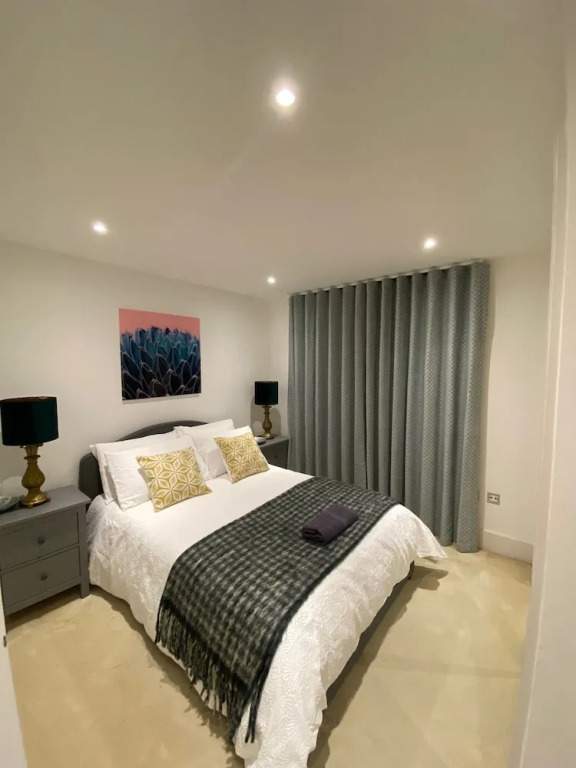 Fabulous 2 bed Apartment in Vauxhall