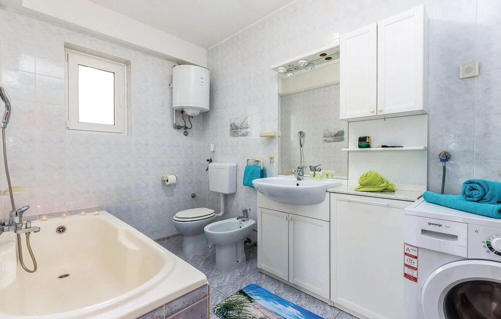 Cozy Apartment In Crikvenica