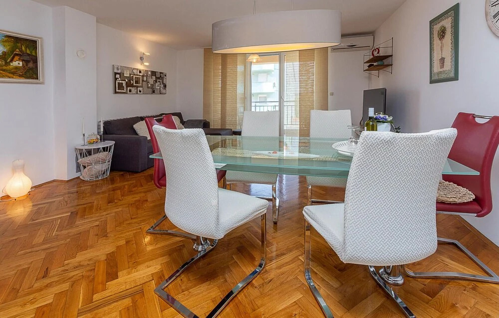 Nice Apartment in Pula With Wifi and 1 Bedrooms