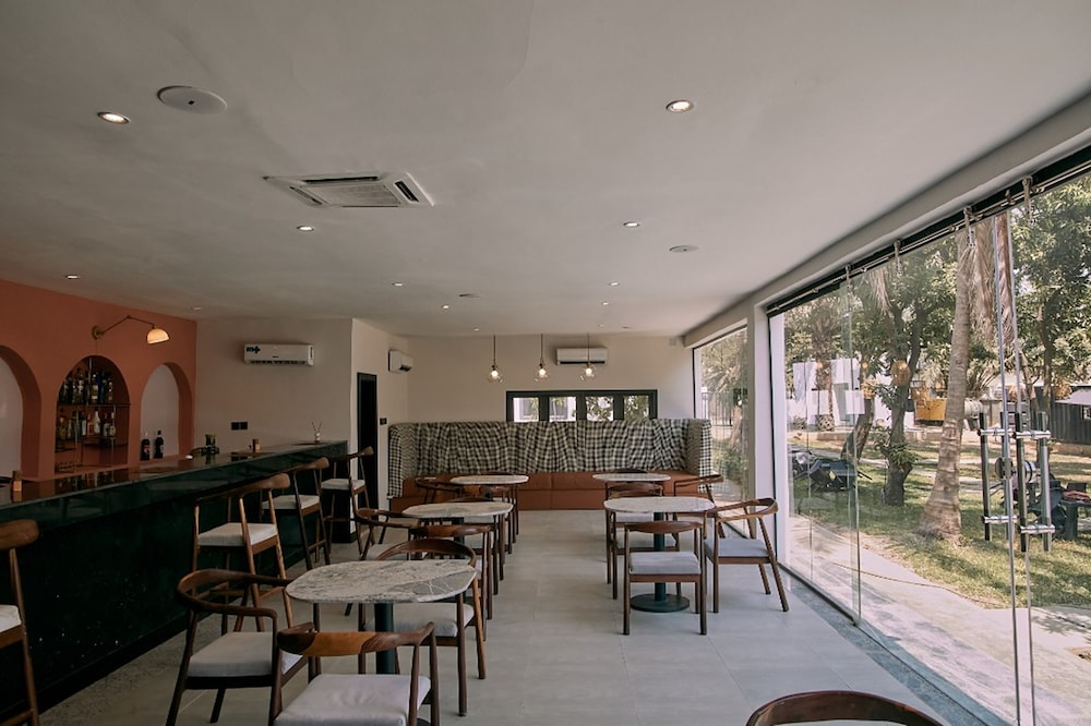 SeaLord Resort Karu