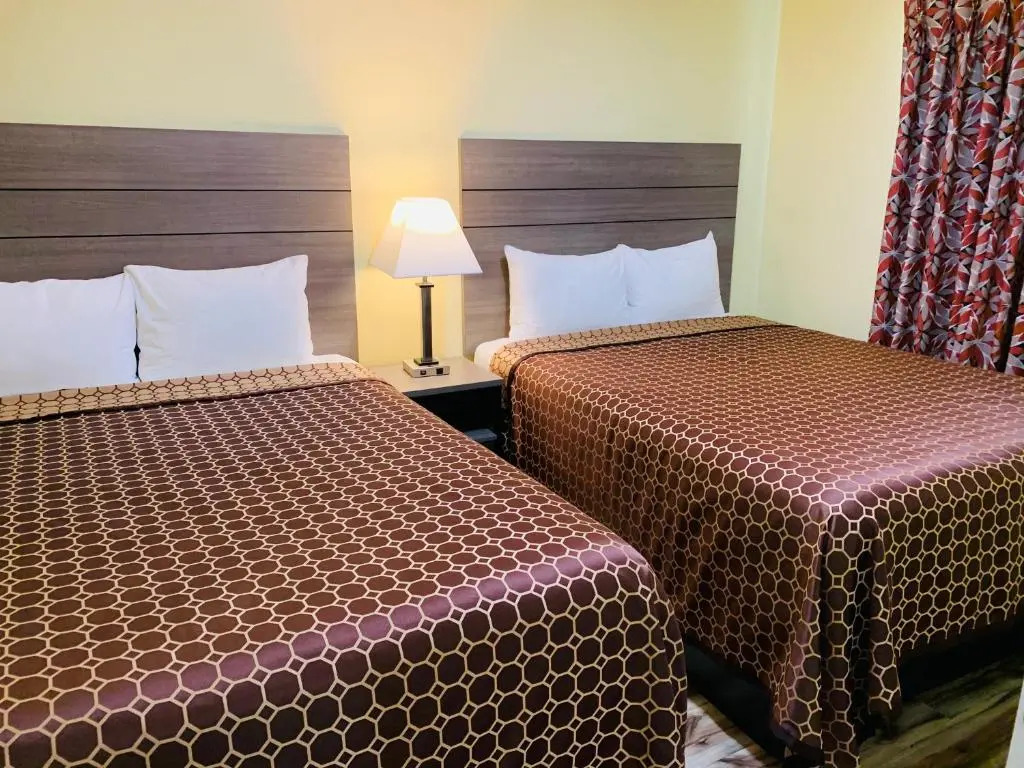 Central Coast Inn