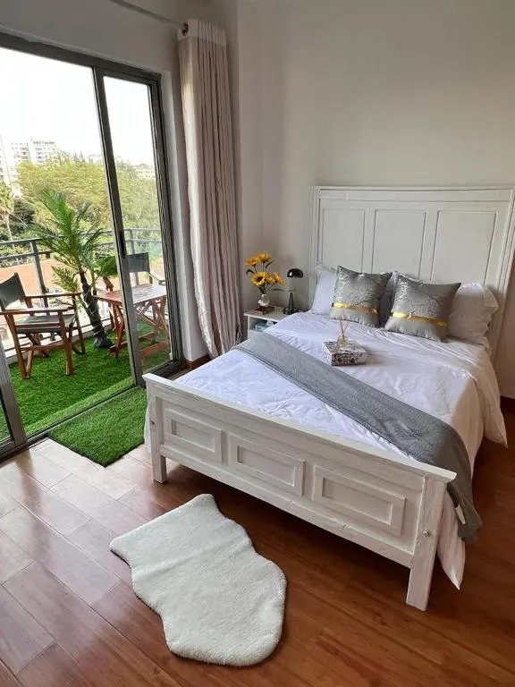 Cozy 1 bedroom Serviced apartment in Nairobi suburbs.