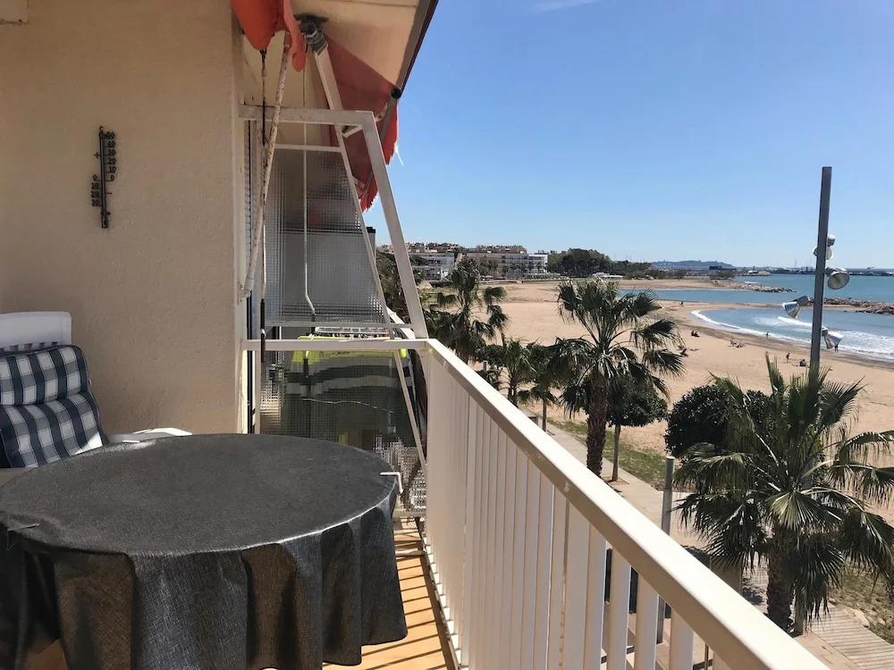 Apartamento Polux Vistas Mar - 116A