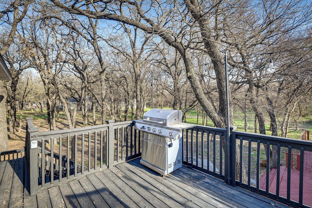 Modern Flower Mound Home u003c 2 Mi to River Walk