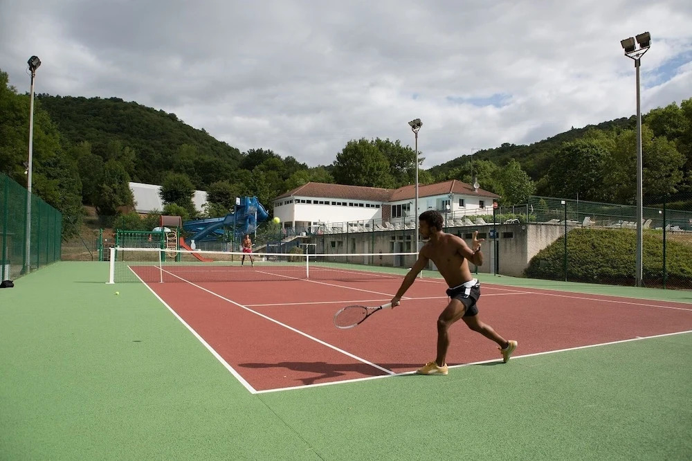 Camping Collonges-la-Rouge