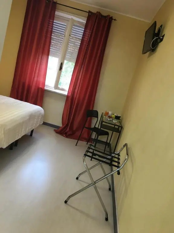 B & B La Guesthouse