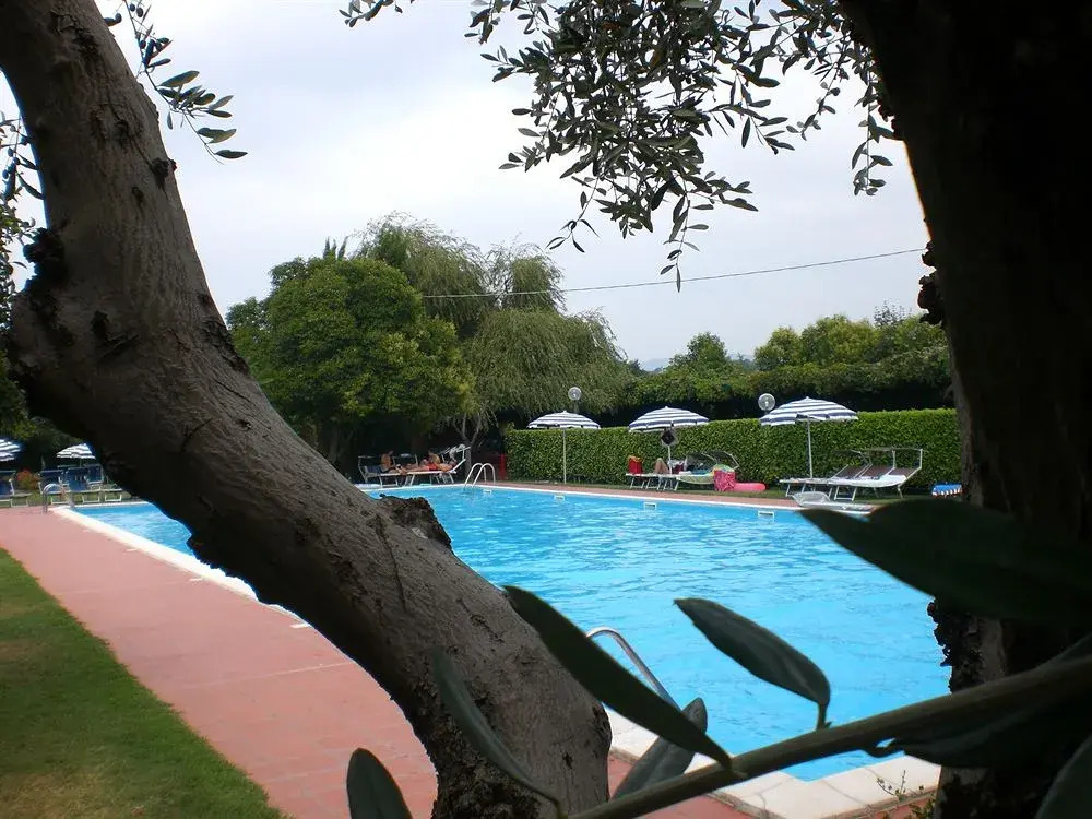 La Fattoria Apartments