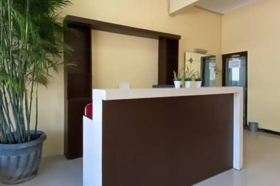 RedDoorz near Bukit Darmo Golf