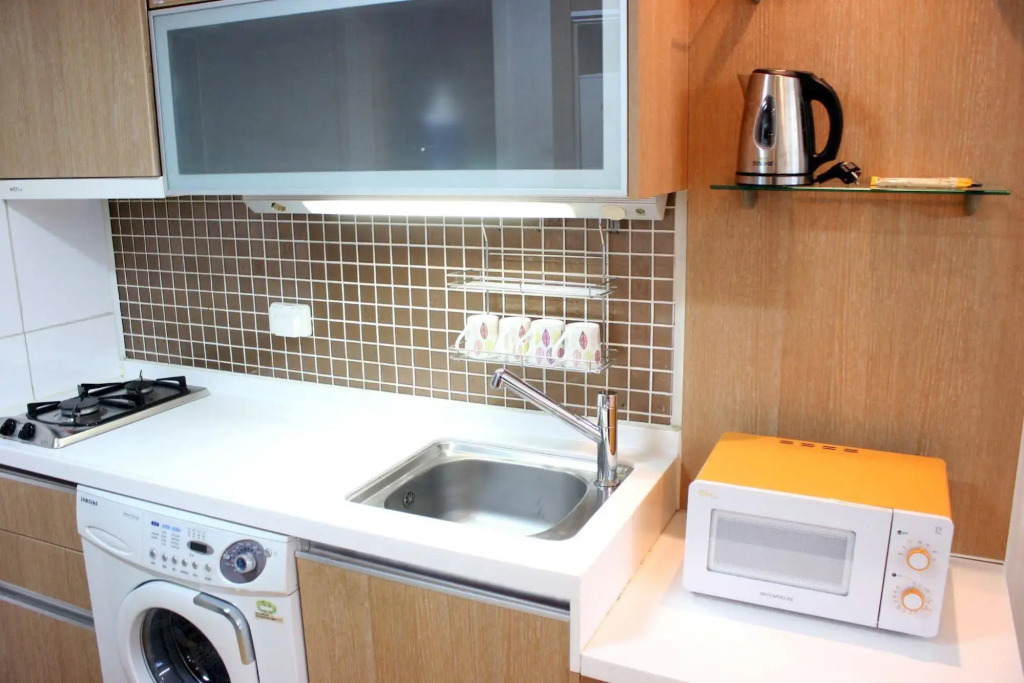 Incheon Airport Line Guesthouse
