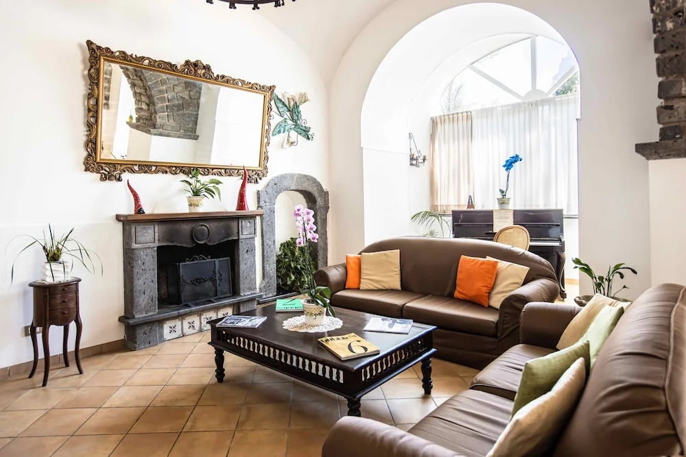 My Exclusive Italy - Elegant Sorrento Coast Villa with Pool and Tennis Court