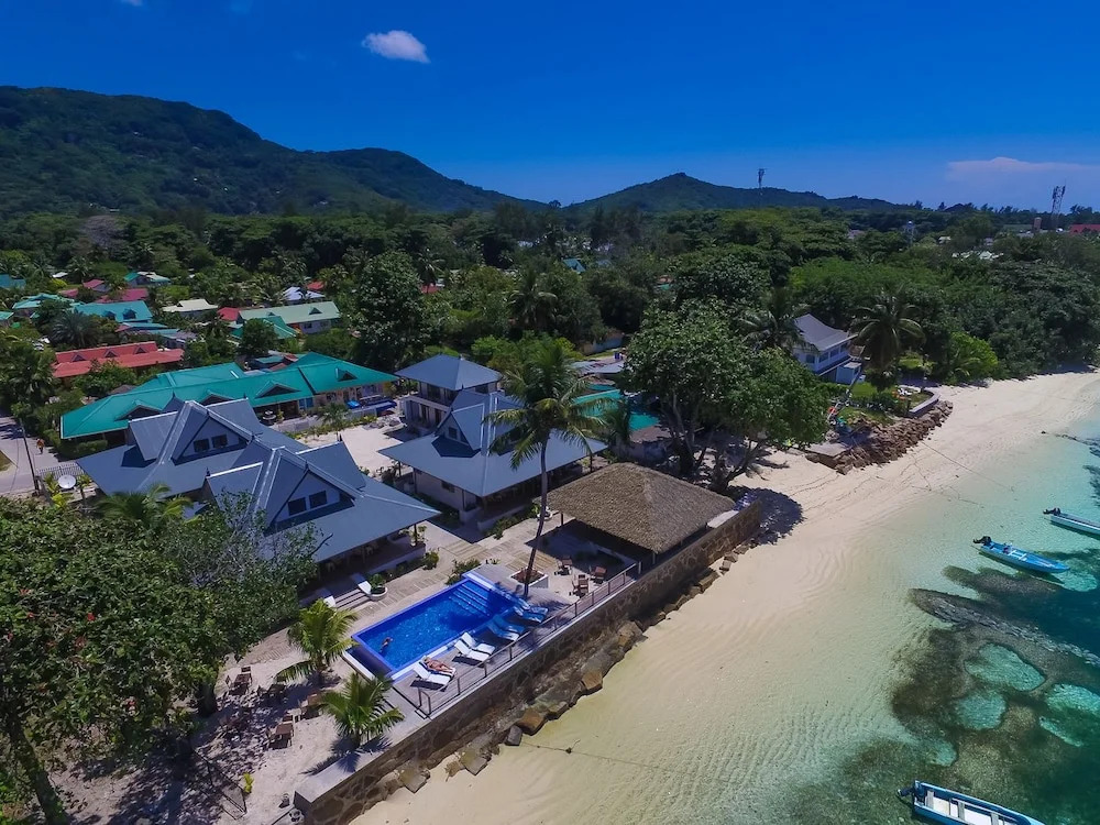 Le Nautique Waterfront Hotel La Digue