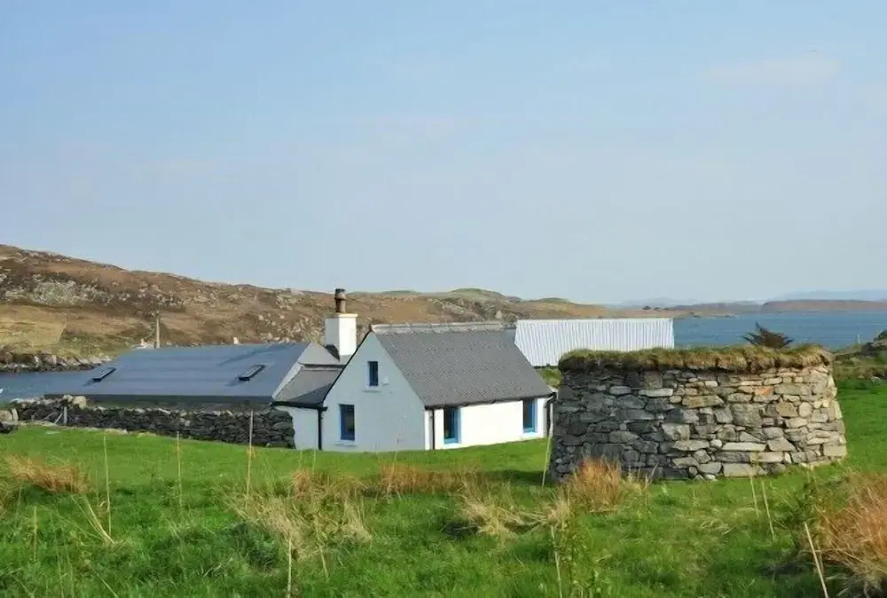 Tigh Bhisa Blackhouse