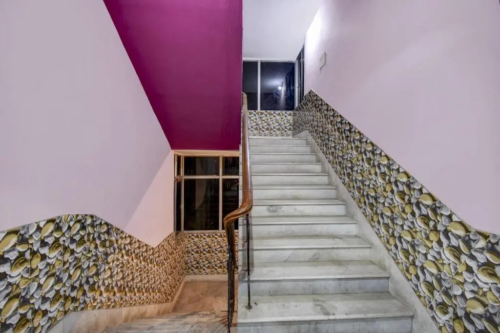 Ashish Inn Guest House by OYO Rooms