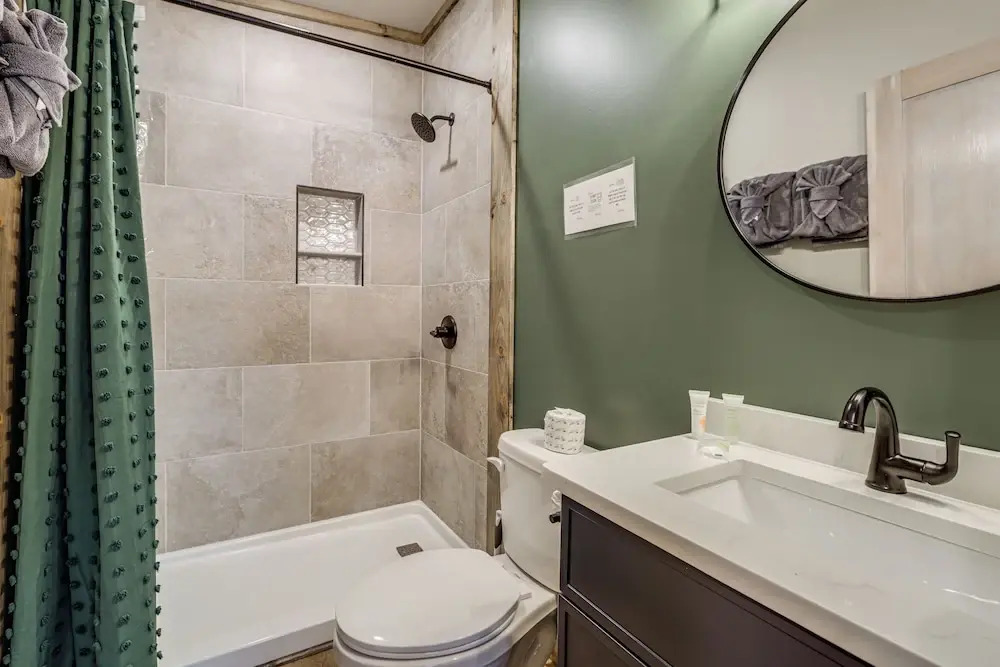 Indoor Pool, Hot Tub! the Smoky Luxe Retreat