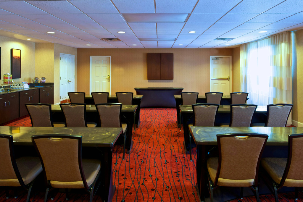 Residence Inn by Marriott Phoenix Airport