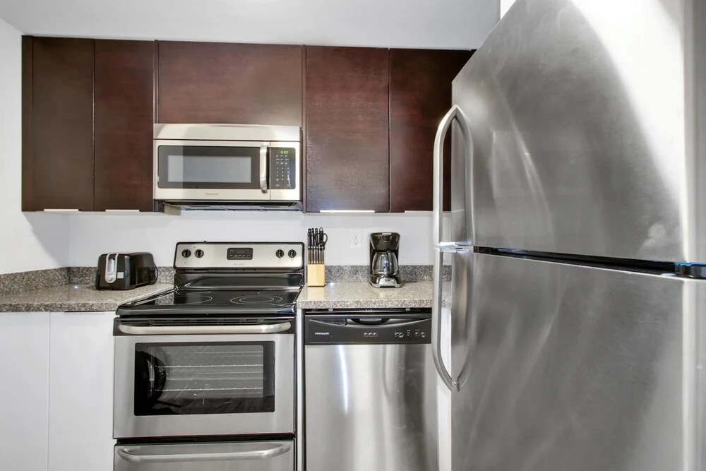 Modern 1BR in Coconut Grove by Sonder