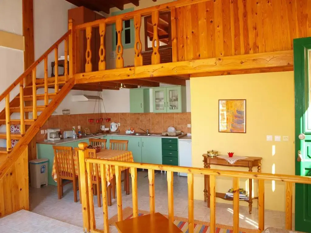Andreas Apartments