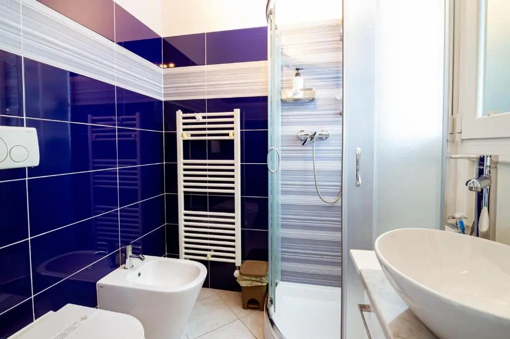 "6 in centro" guest house