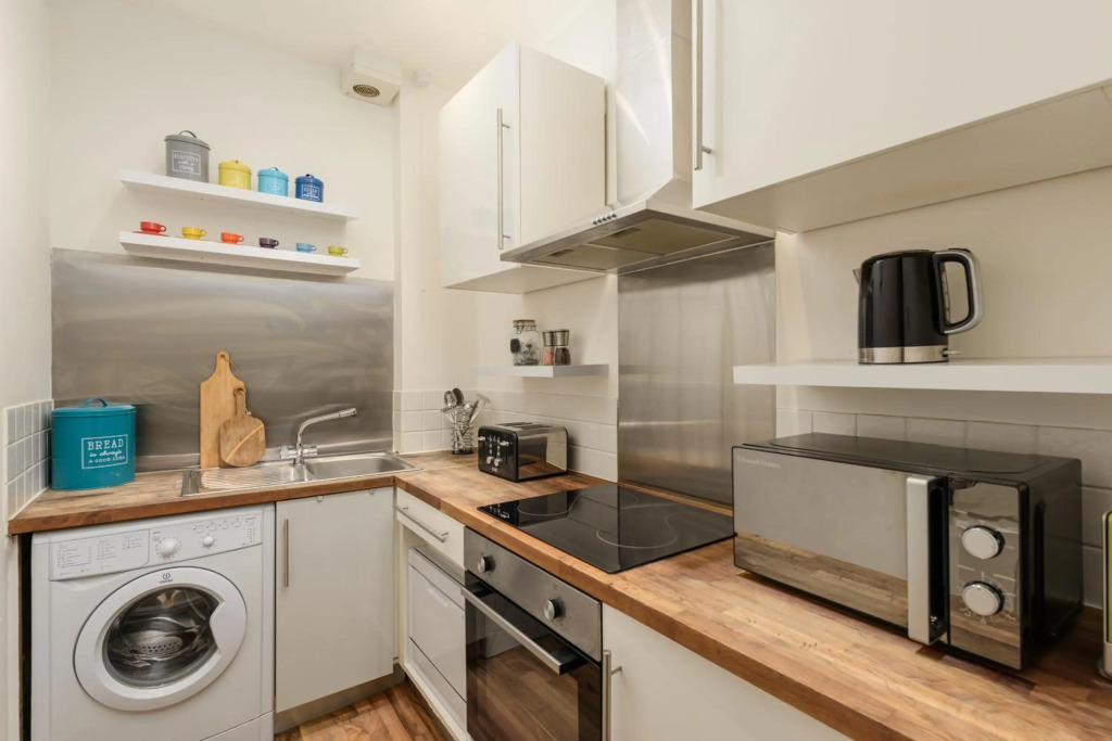 The London Road Apartment - 2BR/1BA