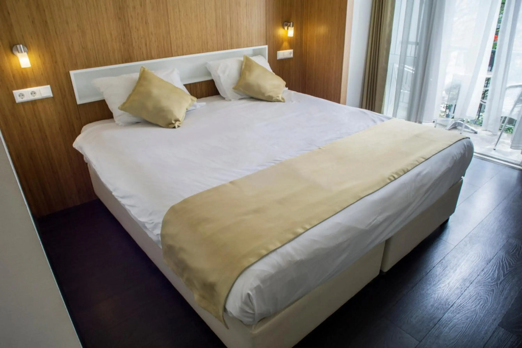 Hotel Larende
