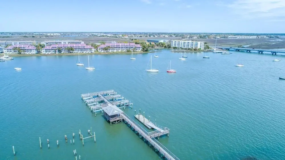 124 Waters Edge