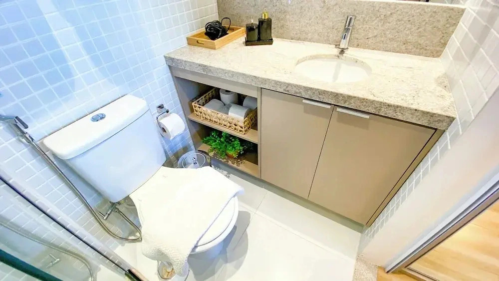 Flat Beira-mar com Varanda Piscina e Academia