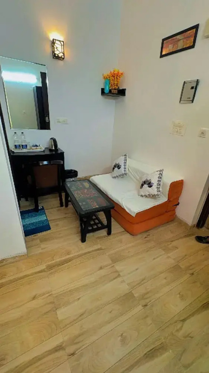 Pearl Suites at Omex Enternity