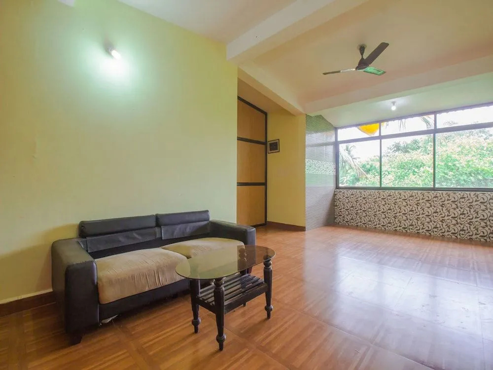OYO 16427 Home Spacious 1BHK LPK Waterfront