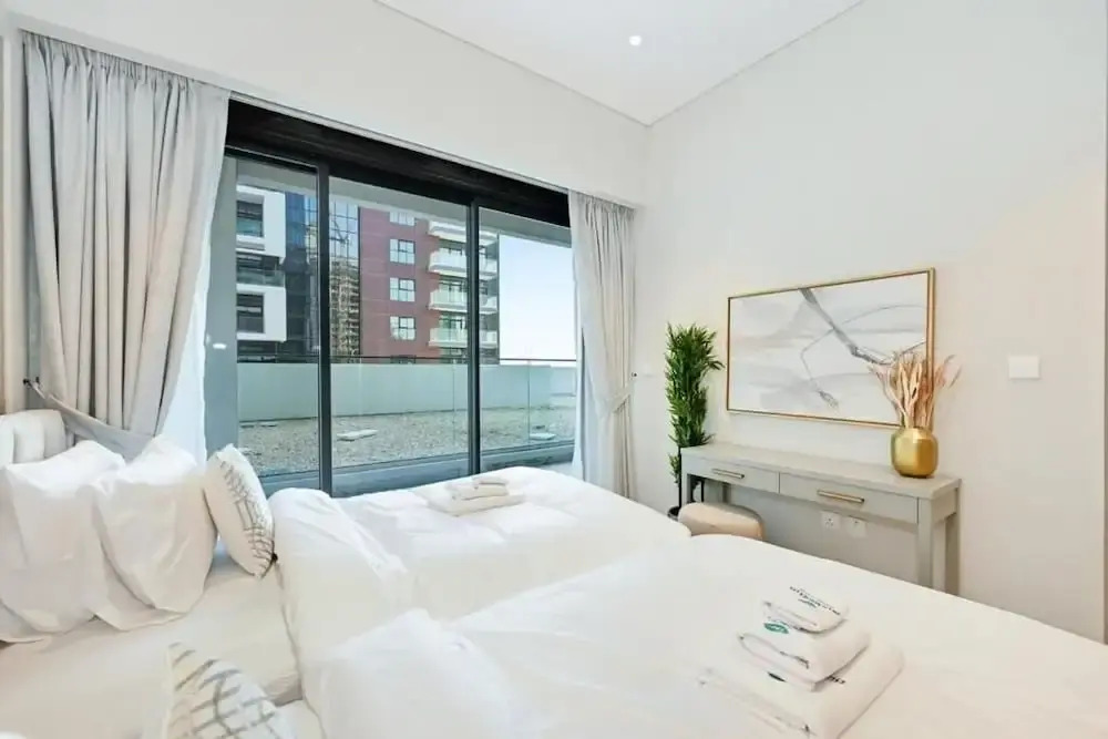 221Bloomfields Grandr2BRAzizi Riviera 67